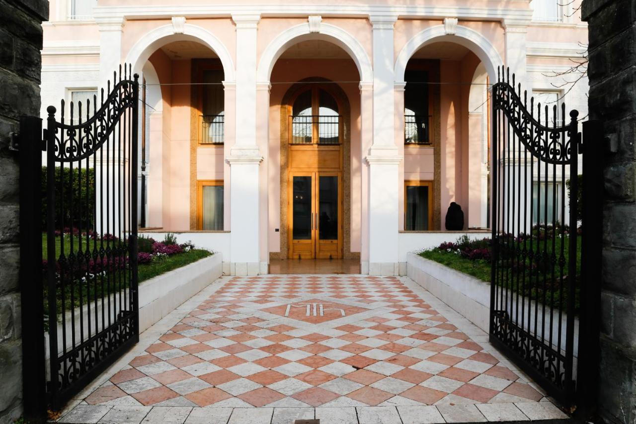 Greif Hotel Maria Theresia Trieste Exterior photo
